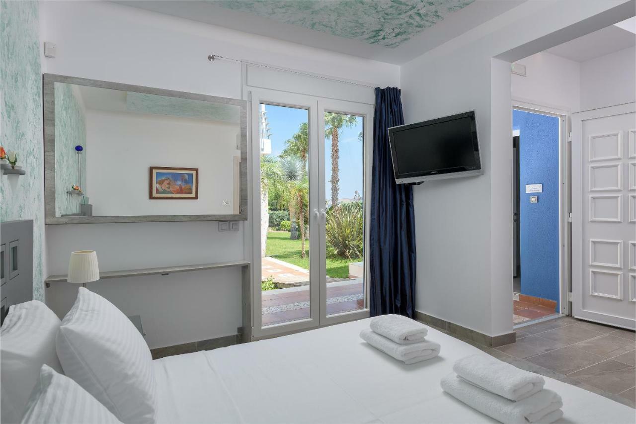Grande Dame Villa Of Rhodes Asgourou Exterior photo