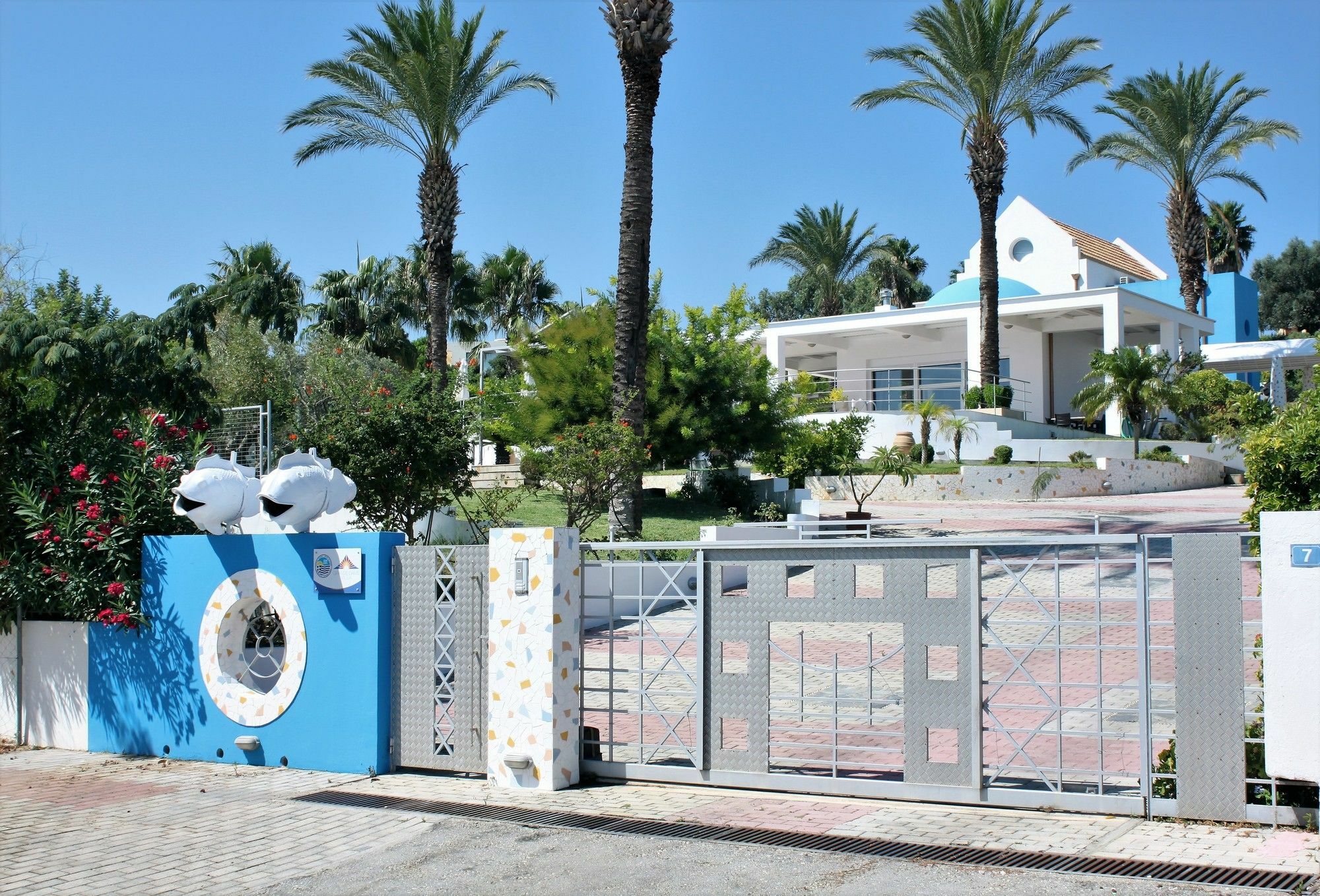 Grande Dame Villa Of Rhodes Asgourou Exterior photo